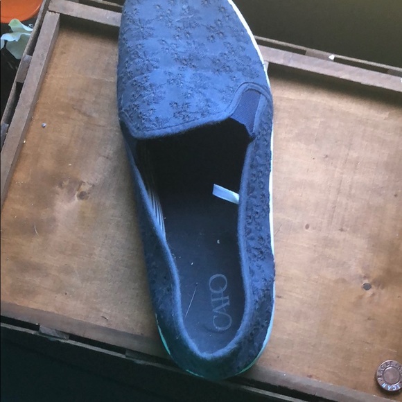 CATOS blue slip on shoes - Picture 6 of 6